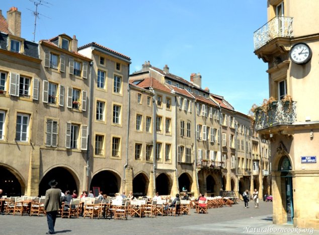 place_saint_louis_metz_arches