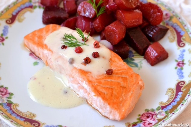 pavè_salmon_velouté_pear_pinkpepper