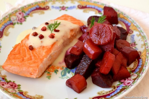 pavè_salmone_vellutata_pera_pepe_rosa2