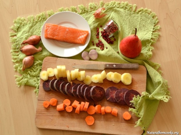 pavè_salmone_vellutata_pera_pepe_rosa_crudo_alto